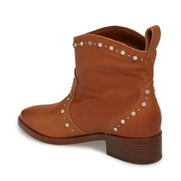 BNIB Dolce Vita || Tobin Studded Leather Booties - Picture 2 of 8